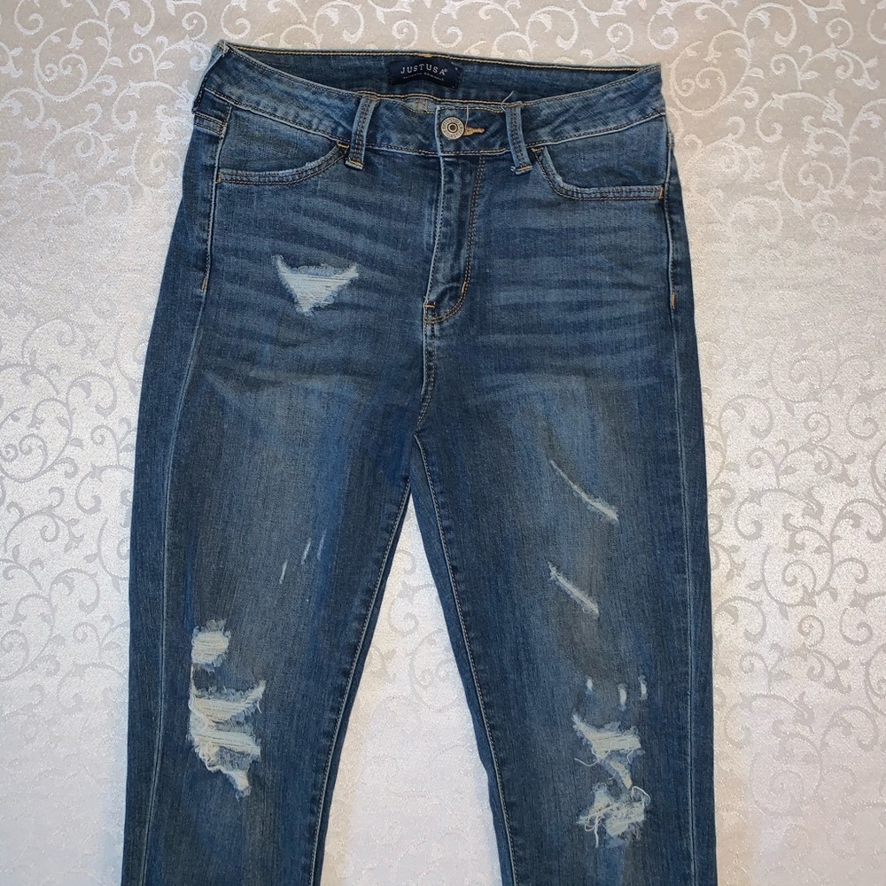 Just USA Distressed Frayed Hem Skinny Ankle Jeans - Picture 4 of 16